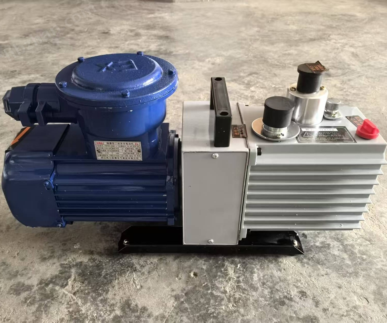 2XZ实验室冻干机干燥箱无油防爆真空泵特点和与应用