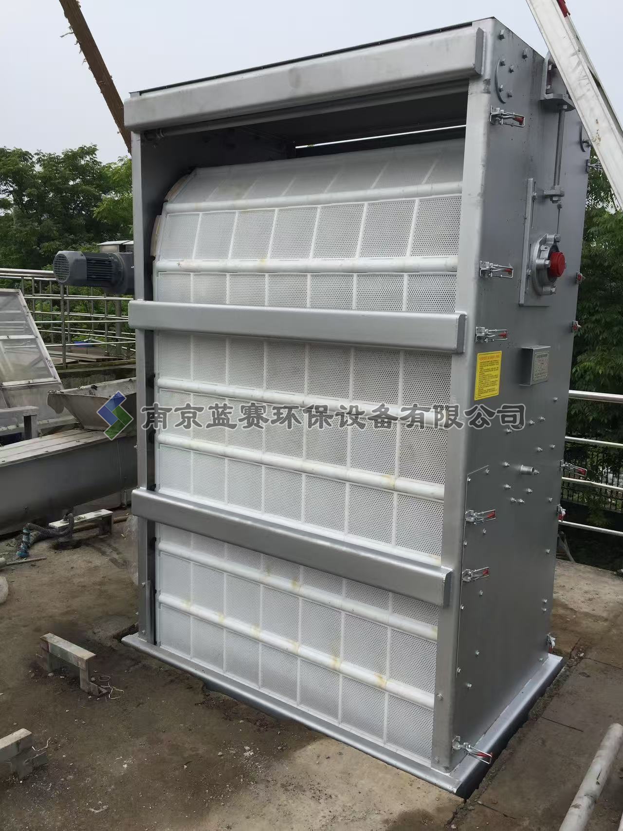 内进流网板细格栅如何选型