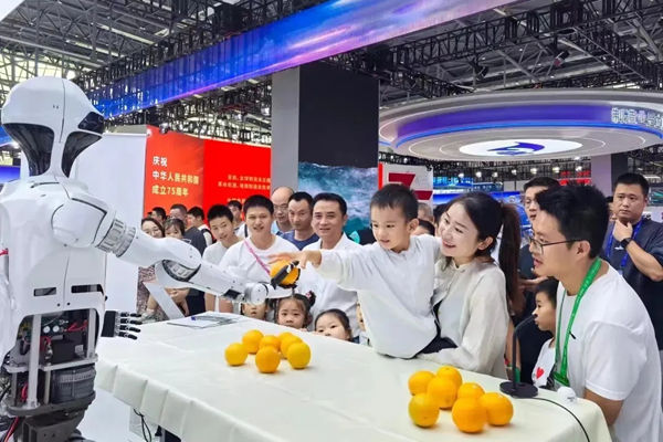 中國四大人工智能機器人展 世界人工智能大會 高交會亞洲人工智能機器人展 世界機器人大會 世界制造業大會