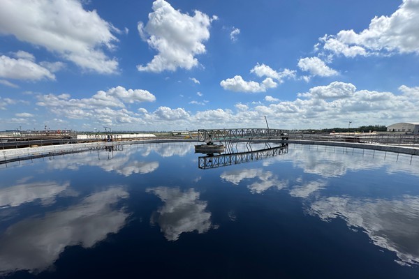 黃河奔涌綠電來！黃河流域海拔最高水電站單日發(fā)電量創(chuàng)新高